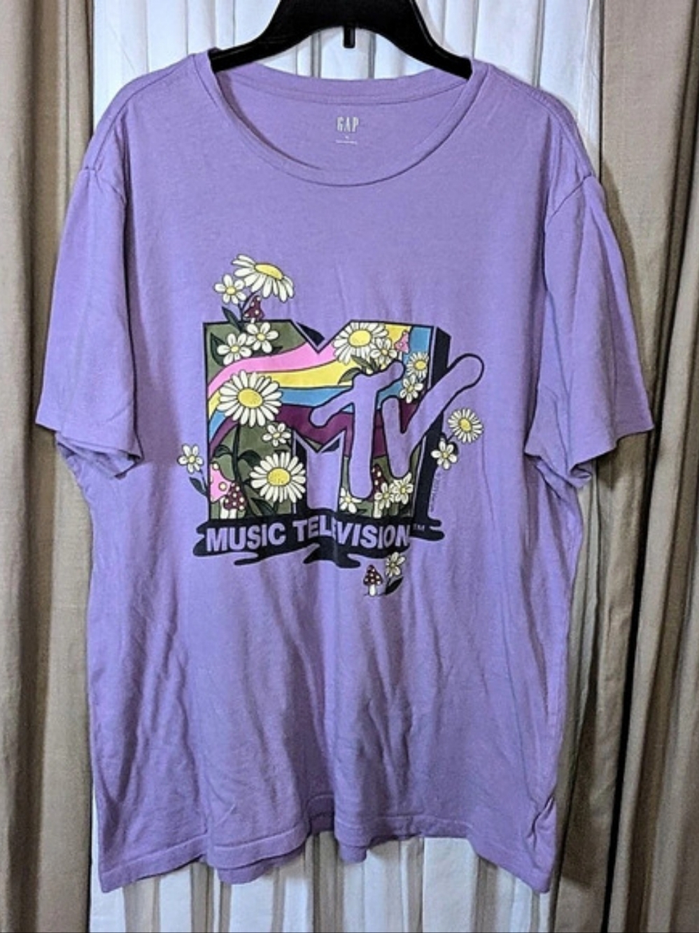 Gap MTV Music Television Graphic Tee Purple XL Graphic Tee